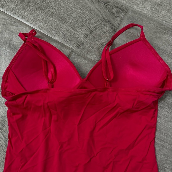 top - Picture 2 of 2